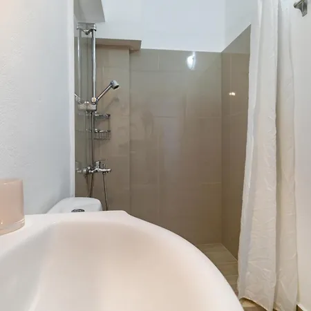 Apartament Votsalo *